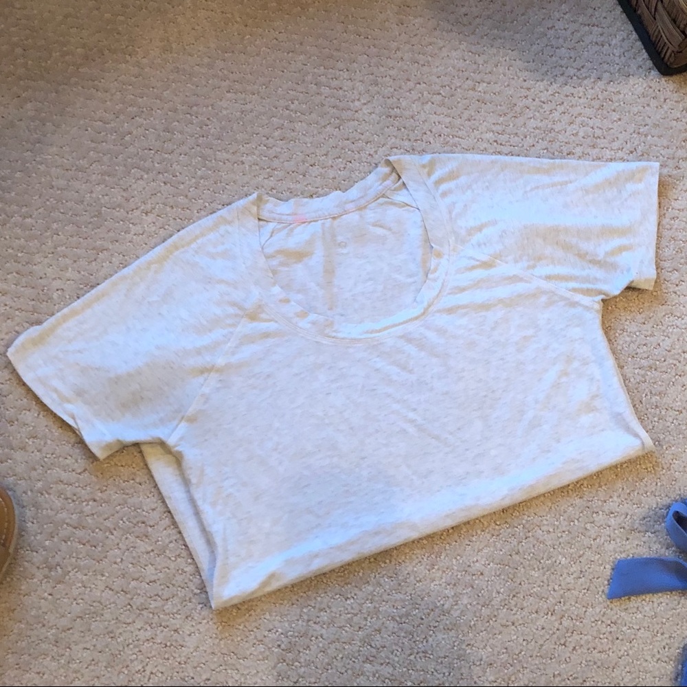 Lululemon casual T-shirt